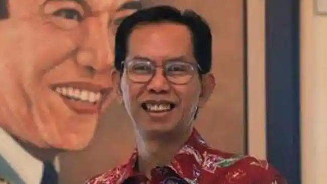 Ketua DPRD Surabaya