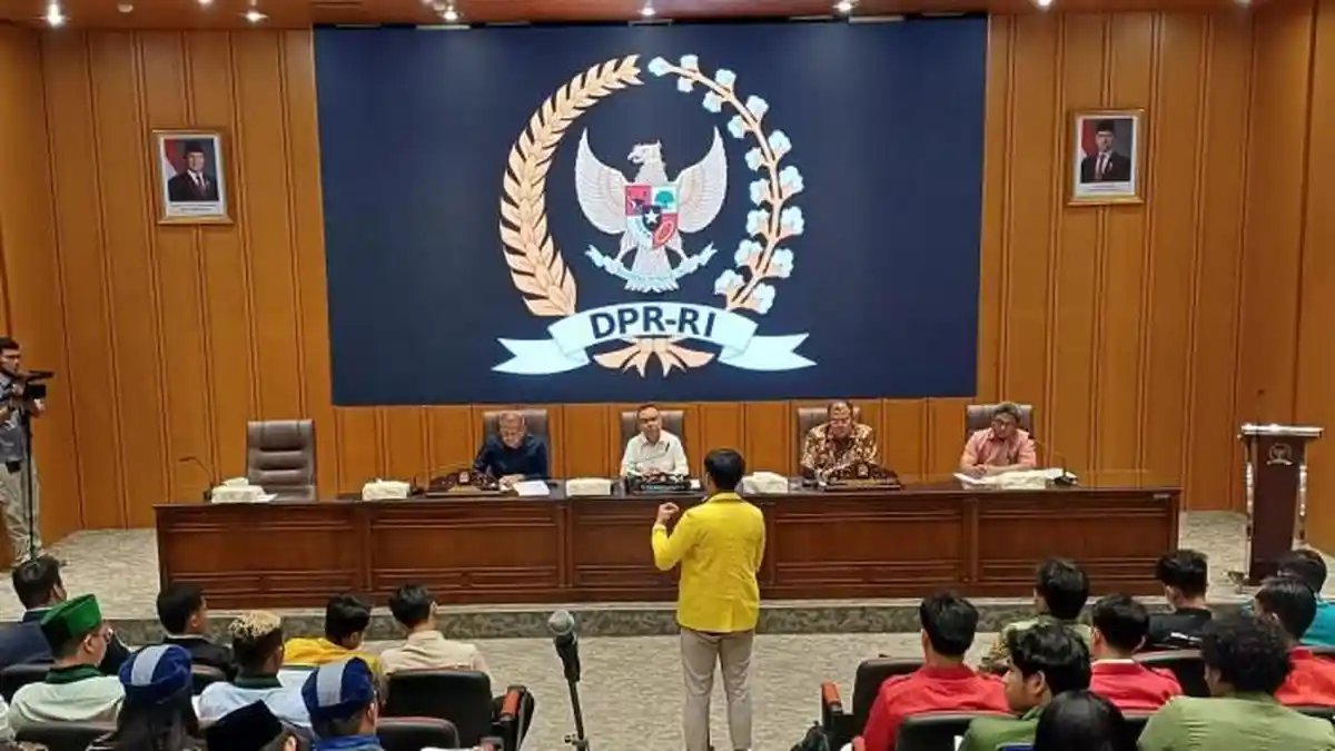 Mana Janji 19 Juta Lapangan Kerja? Mahasiswa Tagih Ucapan Wapres Gibran di Hadapan DPR