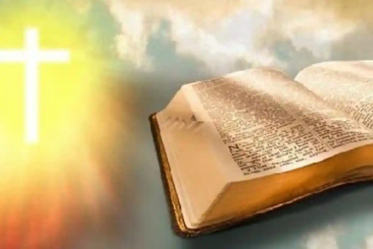 Renungan Harian Minggu 23 Januari 2022, Lukas 14:25-26 : Membenci Keluarga