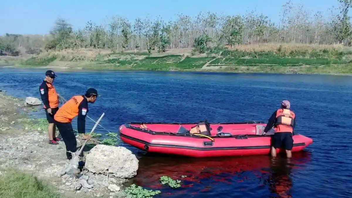 9 Titik Tanggul Sungai Bengawan Solo di Tuban Kondisinya Kritis