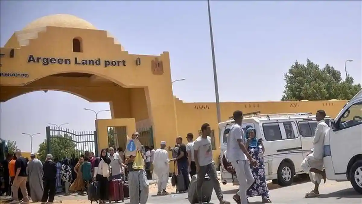 Mesir Kerahkan 23 Pesawat untuk Evakuasi 5.327 Warganya dari Sudan