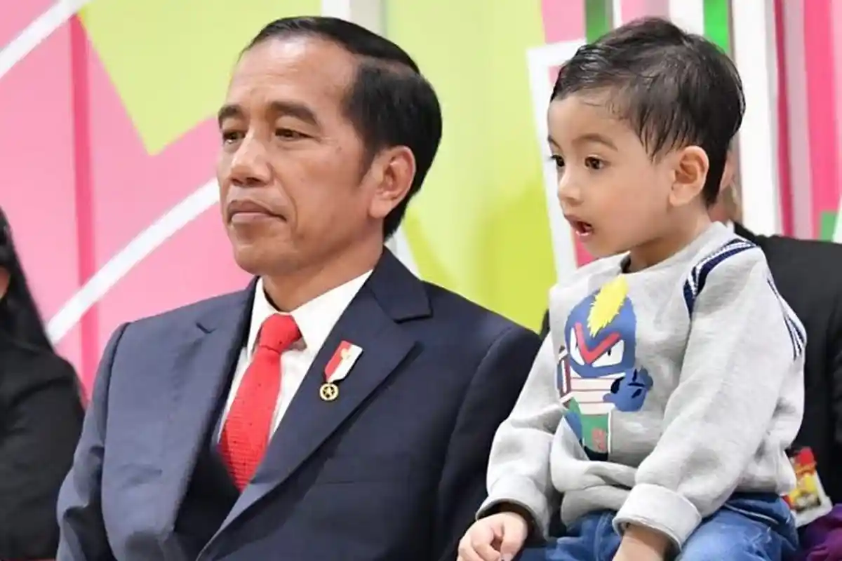 Ekspresi Lucu Cucu Jokowi, Jan Ethes Saat Saksikan Pembukaan Asian Para Games, Sampai Menganga