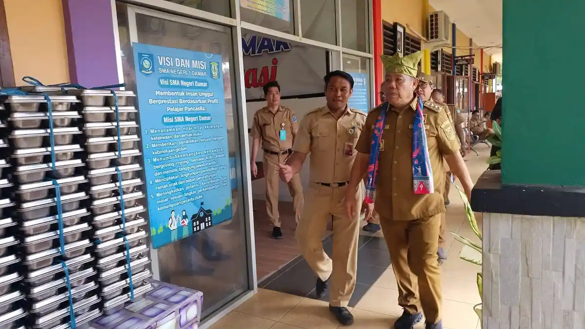 Kepala SMAN 1 Damar Minta Bantuan Fasilitas Infrastruktur ke Gubernur