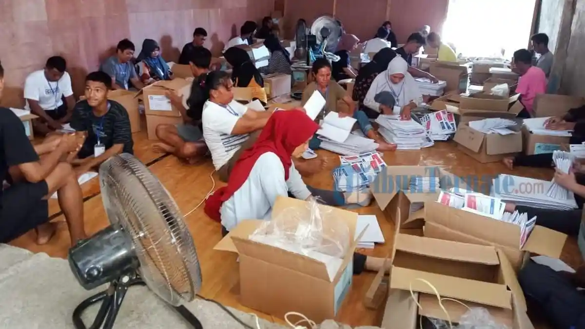 KPU Morotai Belum Terima 176 Surat Suara Rusak, Harap Sudah Ada Sebelum Pendistribusian