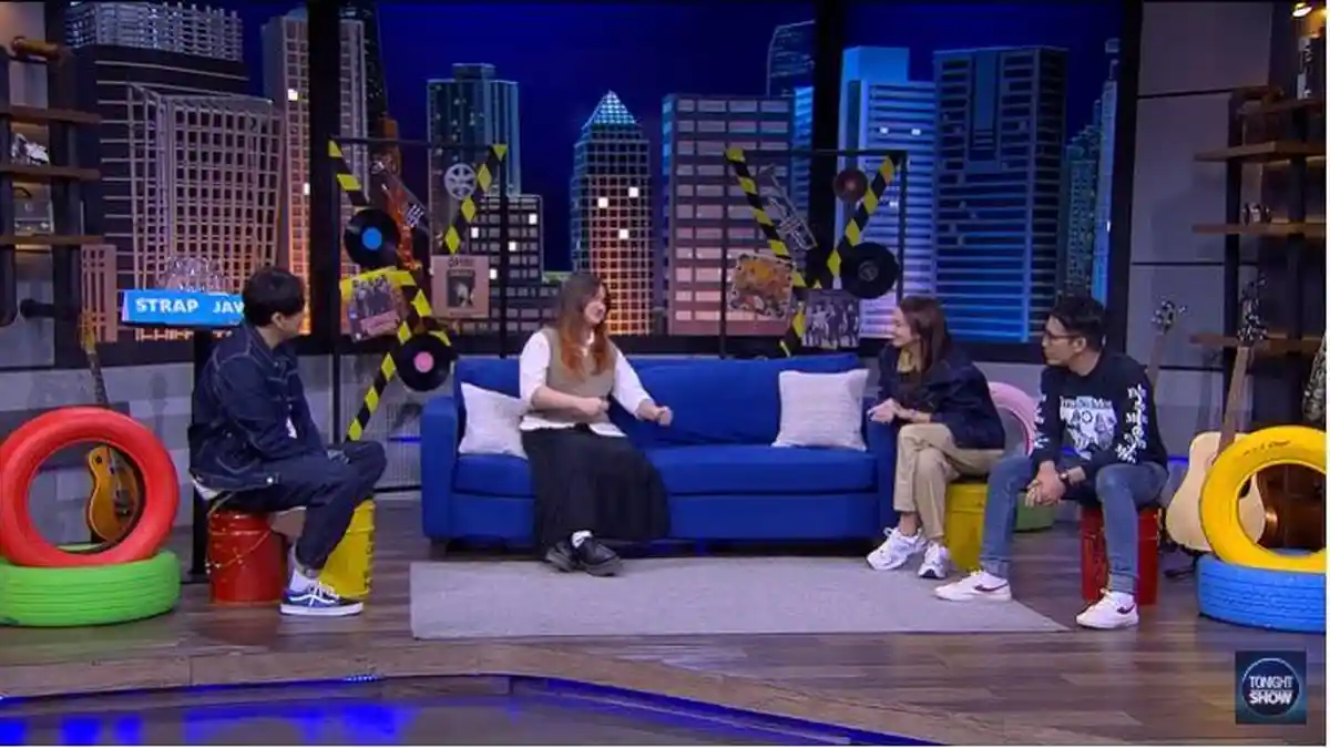 Enzy Storia Puji Desta yang Lancar Bicara Bahasa Inggris dengan Stephanie Poetri