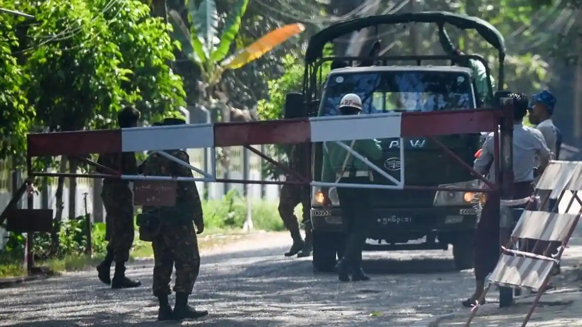 11 Warga Desa Diduga Ditembak dan Dibakar Tentara Myanmar, Sembarang Pilih Orang untuk Dihabisi
