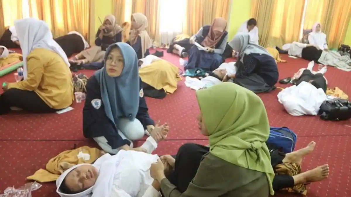 32 Mahasiswi Unmul Pingsan Saat Pengenalan Kampus, Ini Pemicunya