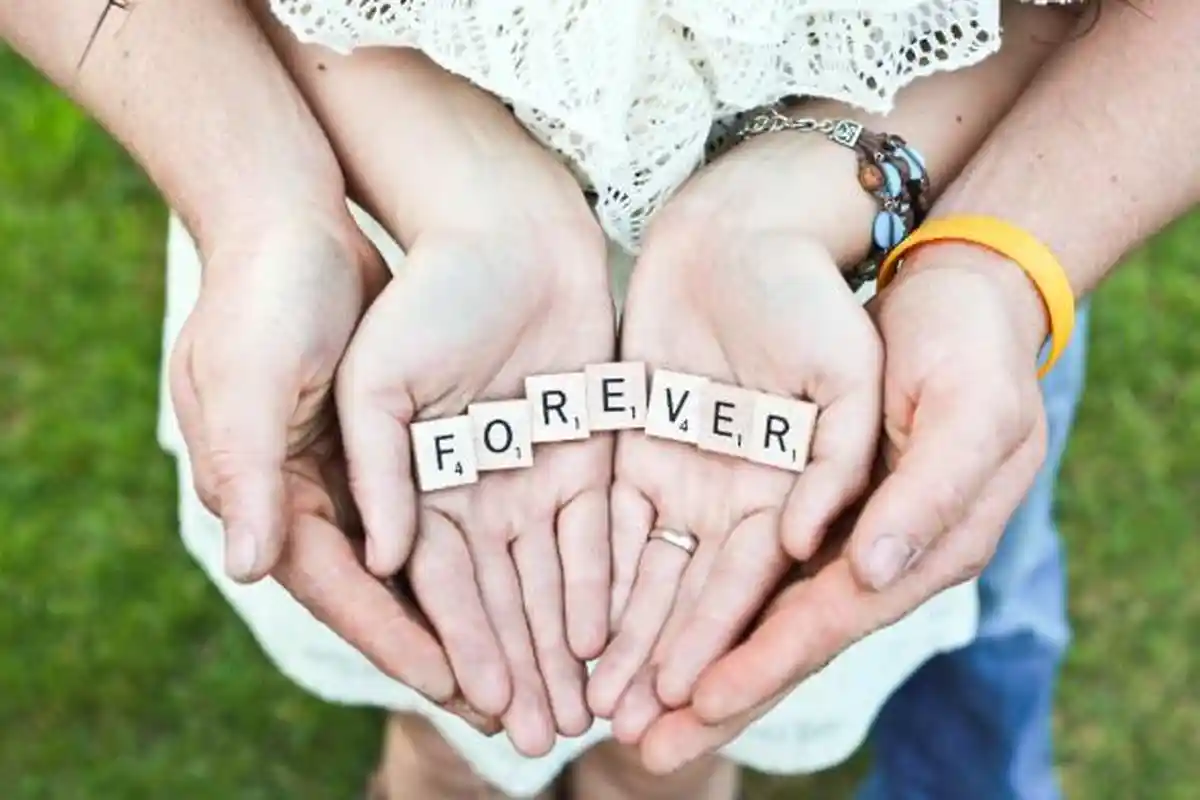 20+ Pantun Romantis Terpopuler, Bikin Gebetan atau Pacar Auto Salah Tingkah, Buktikan Sendiri!