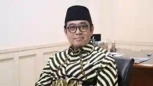 ahmad-tholabi-kharlie-1.jpg