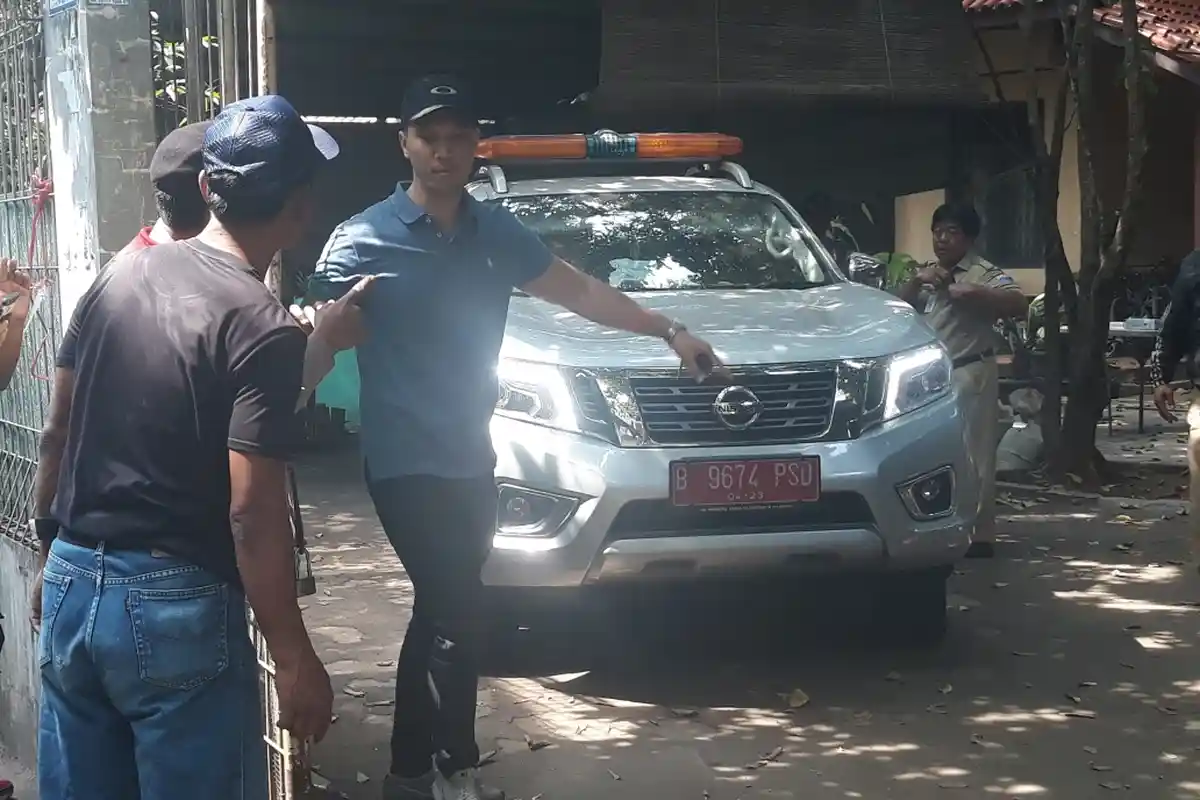 Reaksi Bima Aryo Saat Sudin KPKP Jakarta Timur Evakuasi 3 Anjingnya