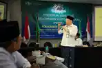 ipang-wahid-bicara-modal-pesantren.jpg