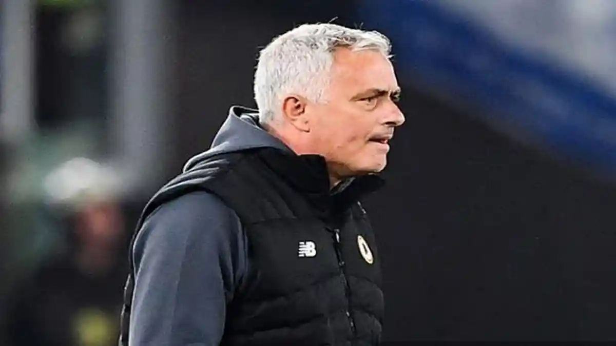 Air Mata Jose Mourinho Antar AS Roma ke Final Conference League