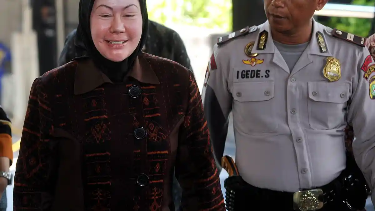 JK Sebut Ratu Atut Masih Kader Golkar