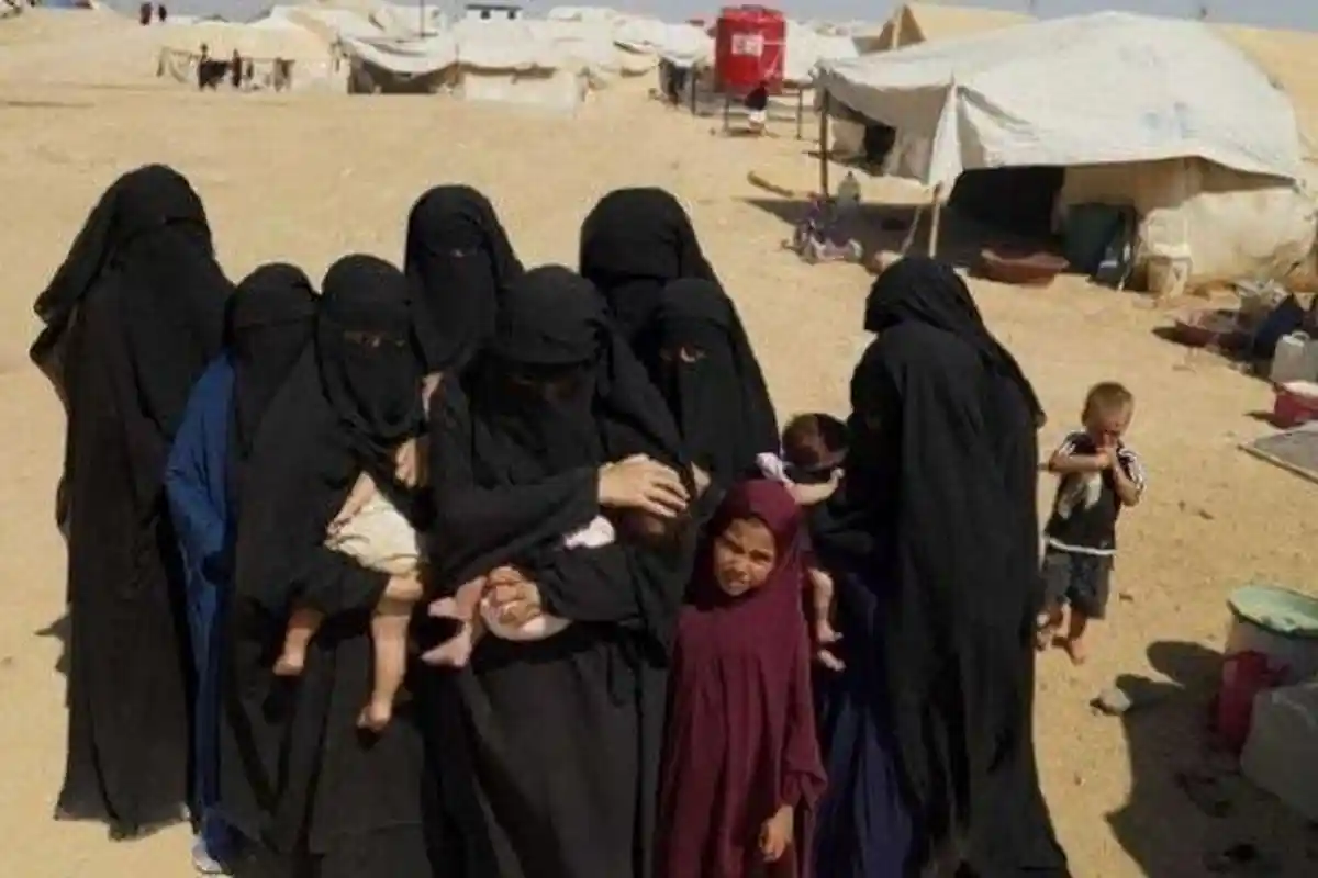 Mengenal Dhania, Perempuan yang Pernah Bergabung dengan ISIS saat Kelas 2 SMA, Pernah ke Suriah