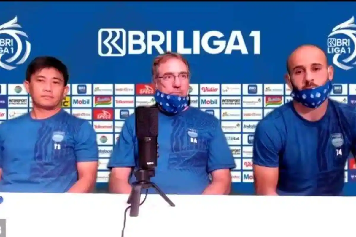 Pelatih Persib Robert Alberts Sindir Liga 1 Rasa Bali Cup: Semua Tahu