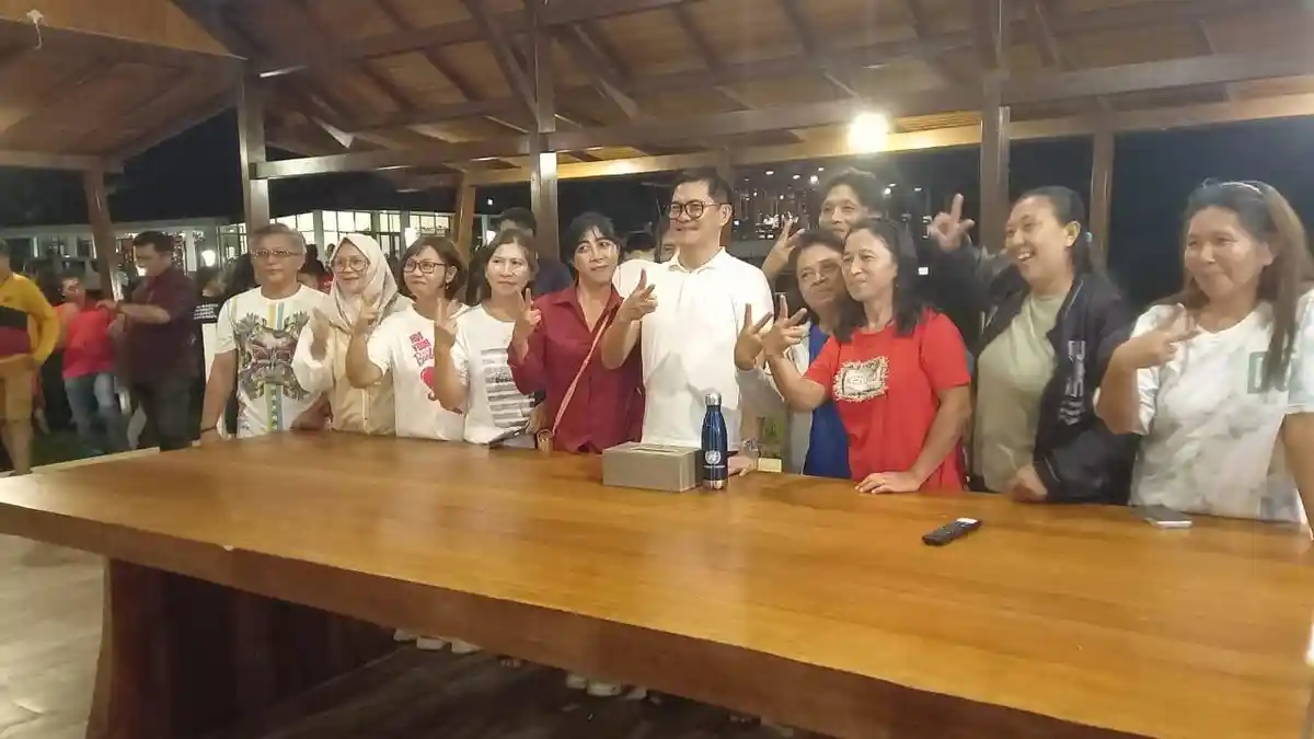 Pilkada Minut 2024, Pendukung JG-KWL Padati Villa Telaga Rae Waya
