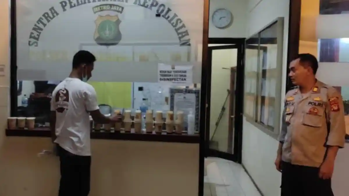 Semangat Melawan Penyebaran Virus Corona lewat Bagi-bagi Kopi