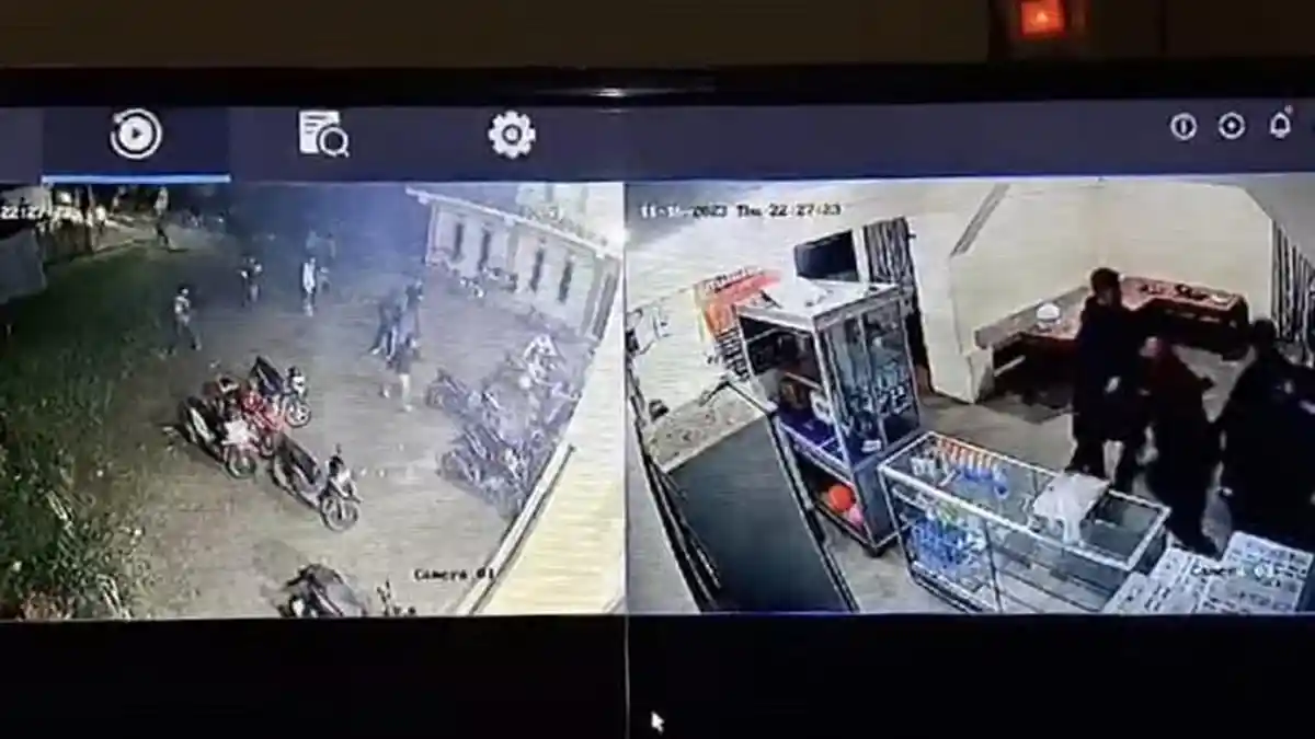 Terekam CCTV, Begini Kronologi Pengeroyokan di Kerinci
