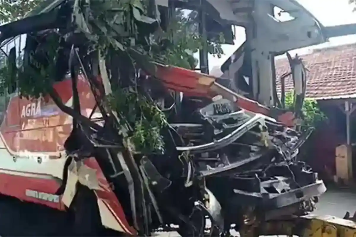 Kecelakaan Beruntun di Tol Cipali, 5 Orang Meninggal Dunia 