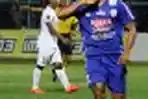 Hendro Siswanto Lakukan Selebrasi Usai Cetak Gol