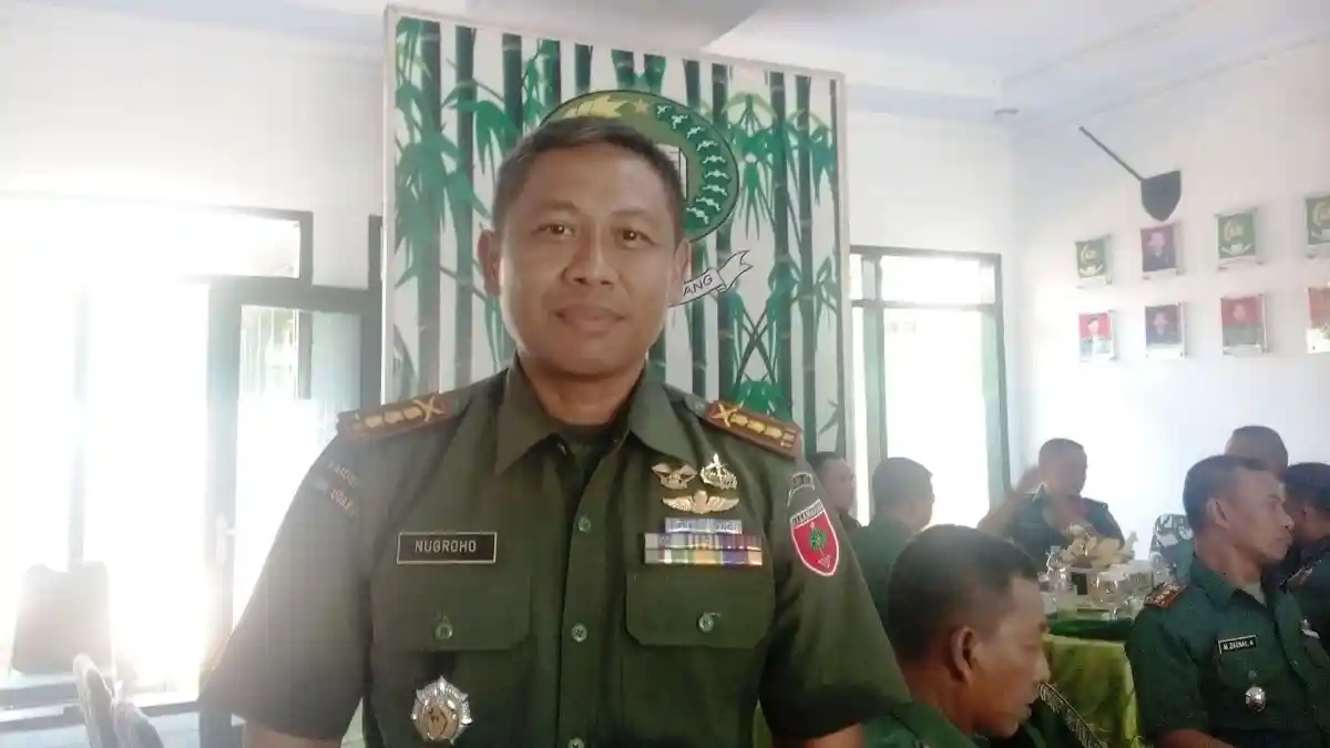 Taruna dan Direktur Polimarim AMI Atraksi Kekuatan di Rindam XIV Hasanuddin, Ini yang Dipatahkan! - 15092018_nugroho_20180915_025853.jpg