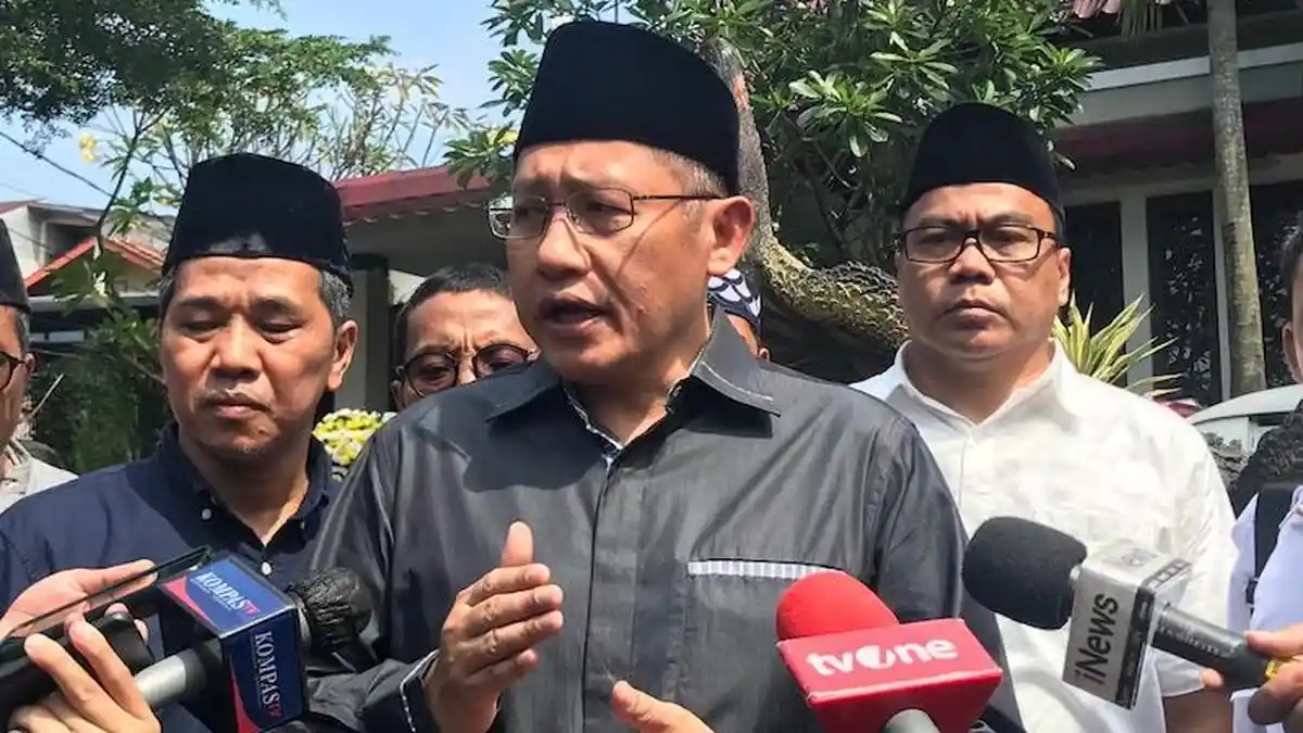 Datang Melayat ke Rumah Duka M Taufik, Anas: Kami Pernah Bekerja Bersama Saat Pemilu 2004 di KPU DKI