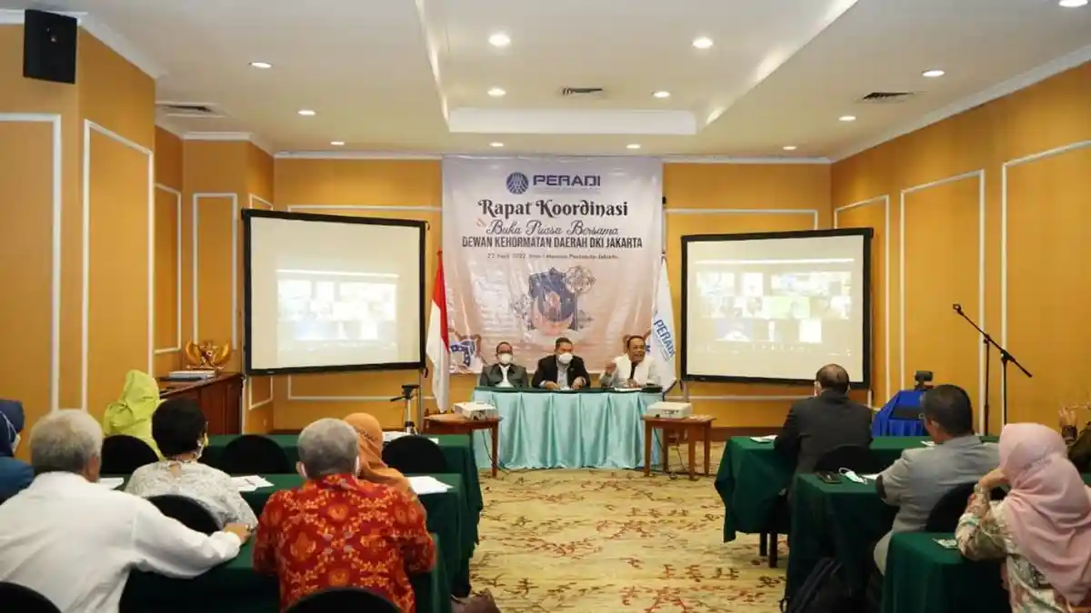 Cegah Pelanggaran, Dewan Kehormatan Peradi Maksimalkan Sosialisasi Etika Profesi