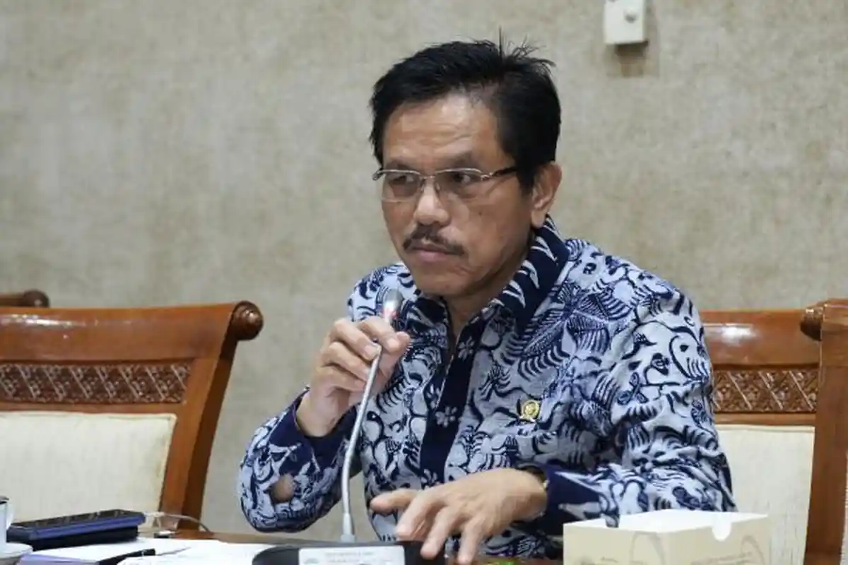 Ramson Siagian: Pandemi Covid-19 Timbulkan Dilema Ekonomi