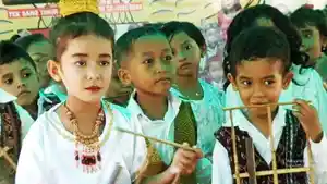 Momen-wisuda-TK-Sang-Timur-Maumere.jpg