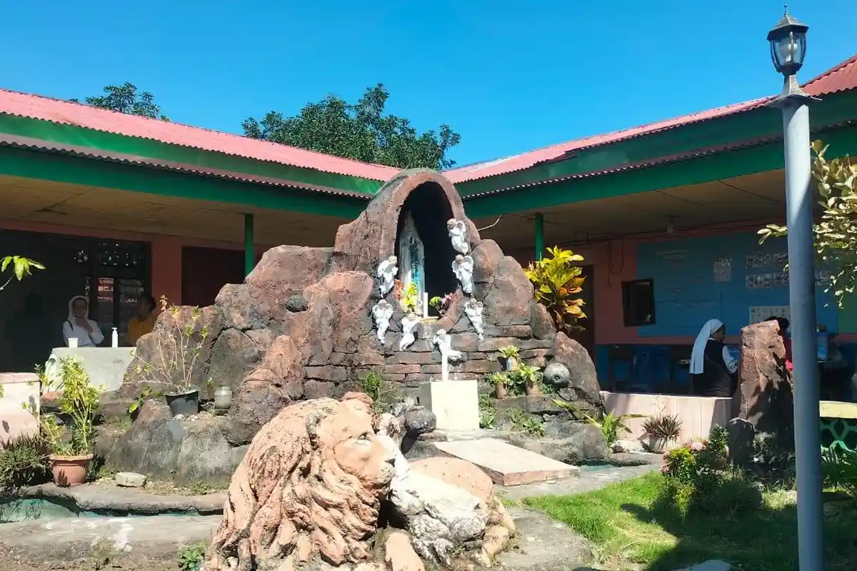 Kakek dari Bayi yang Dibuang di Panti Asuhan di Ende Sesali Perbuatan Anak & Mantunya