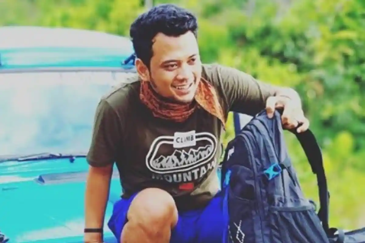 Kondisi Panji Petualang setelah Digigit Ular Cobra dengan Satu Taring Tusuk Jari Manisnya