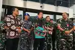 KPK-melimpahkan-kasus-dugaan-suap-Marsdya-Purn-Henri-Alfiandi-ke-Pusat-Polisi-Militer-puspom-TNI.jpg