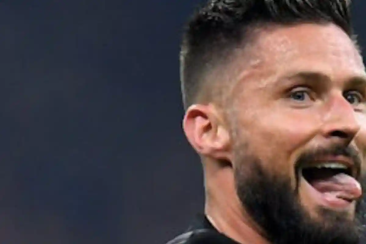Striker AC Milan Olivier Giroud Terbuka untuk Kembali ke London
