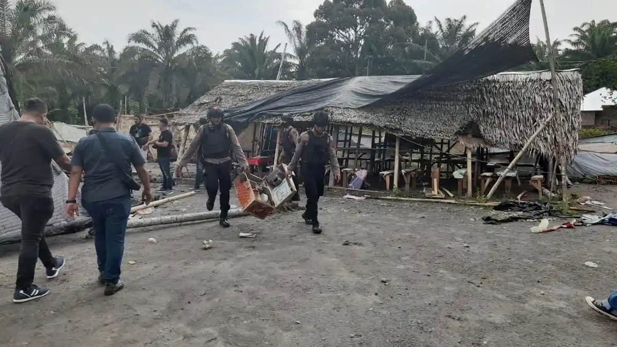 Politisi Golkar Sebut Penggerebekan Gubuk Isap Sabu Dekat Sky Garden Cuma Ecek-ecek