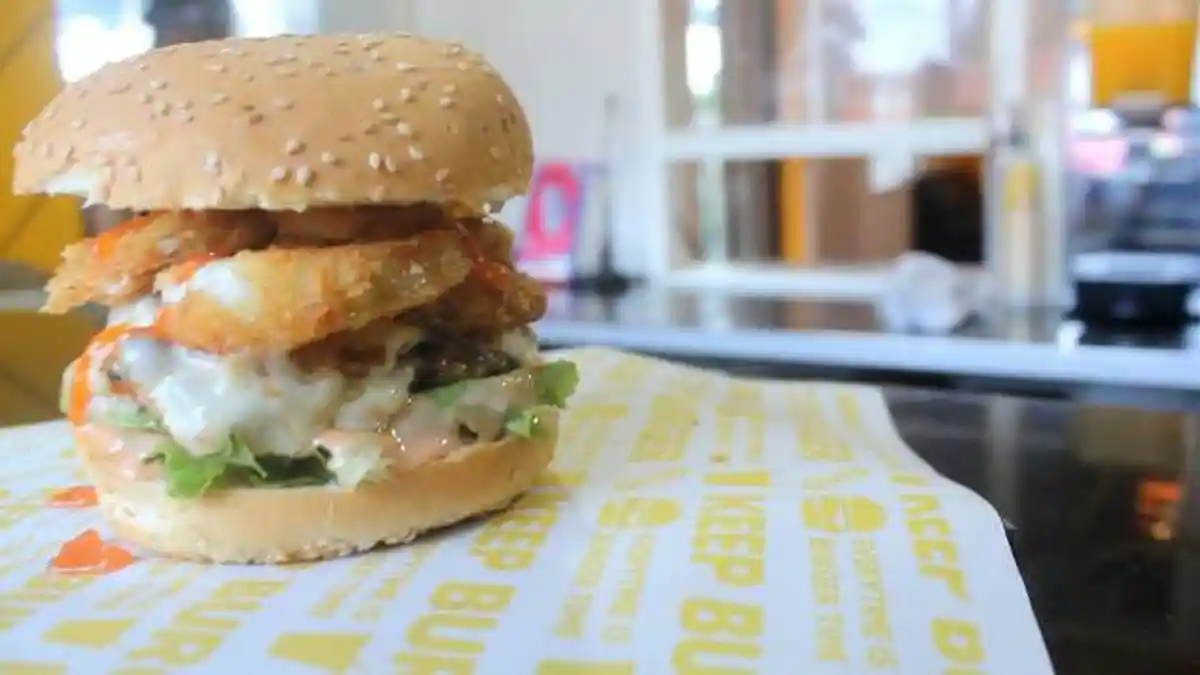Lezatnya Patty yang Disajikan Dengan Sepuluh Resep Bumbu ala Keep Burger