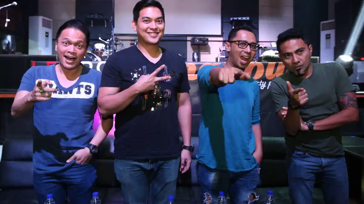 Chord Gitar Lagu Haruskah Ku Mati - Ada Band, Kunci dari D Mudah Dimainkan