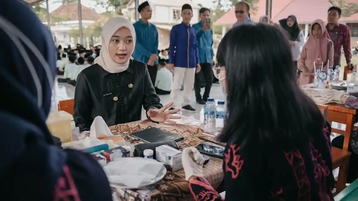 Cek Kesehatan Gratis Sasar Pelajar dan Santri, Wagub Jihan: Penting Jaga Kesehatan