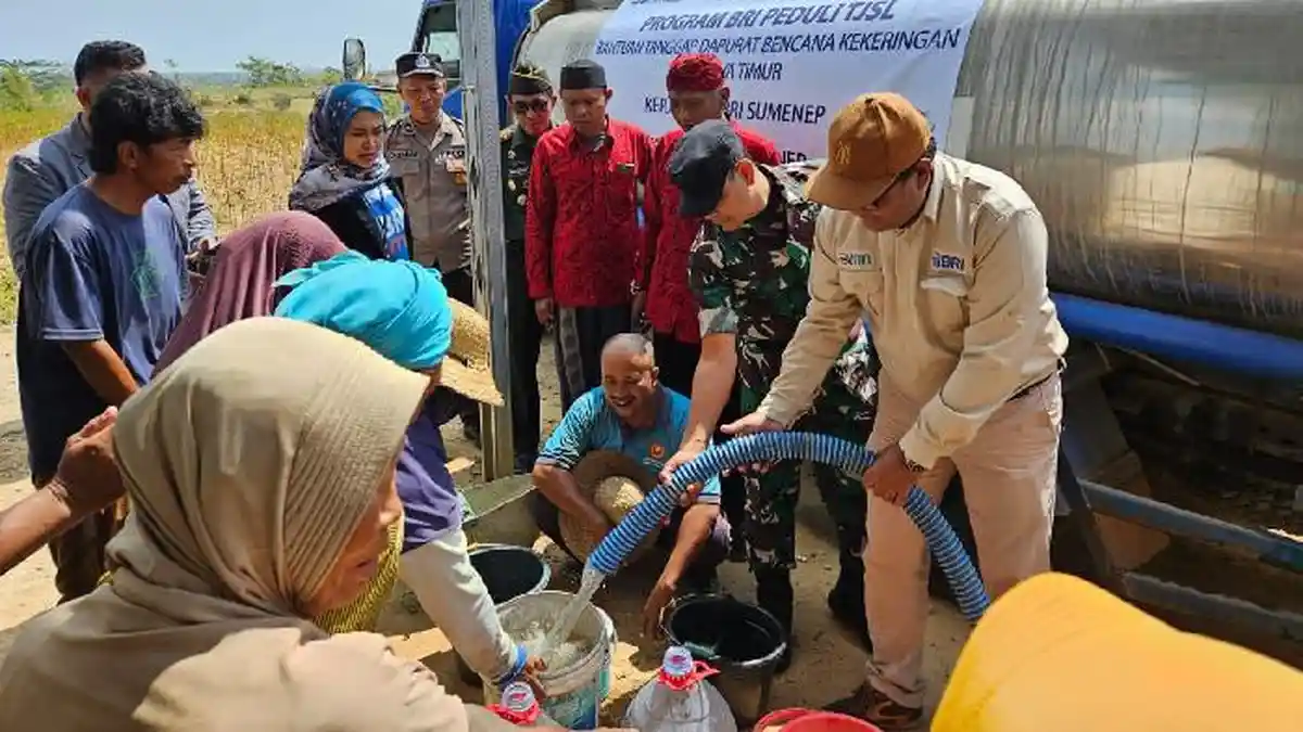 Bantu Warga Atasi Dampak Kekeringan, BRI Salurkan Air Bersih ke Beberapa Wilayah di Jawa Timur