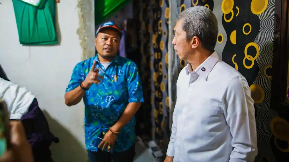 Dapat Bantuan RTLH, Ratusan Warga Kecamatan Bogor Barat Terima Buku ...