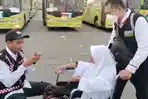 mobilitas-jemaah-haji-lansia-dibantu-kursi-roda-di-terminal-syeib-amir-mekkah.jpg