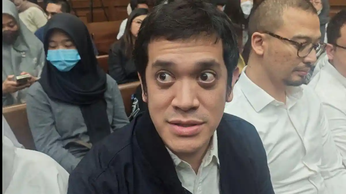 BREAKING NEWS: Anak Riza Chalid, Kerry Riza Divonis 15 Tahun Penjara ...