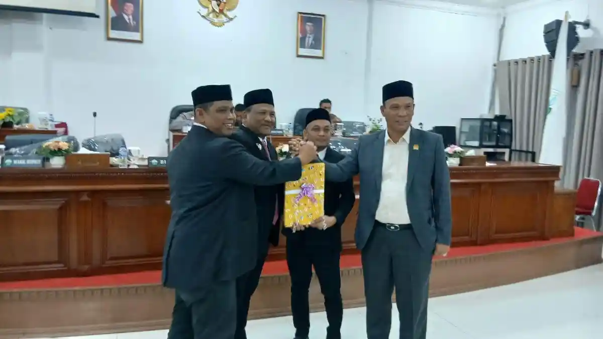 DPRK Bireuen Bahas RAPBK-P 2025 Bireuen