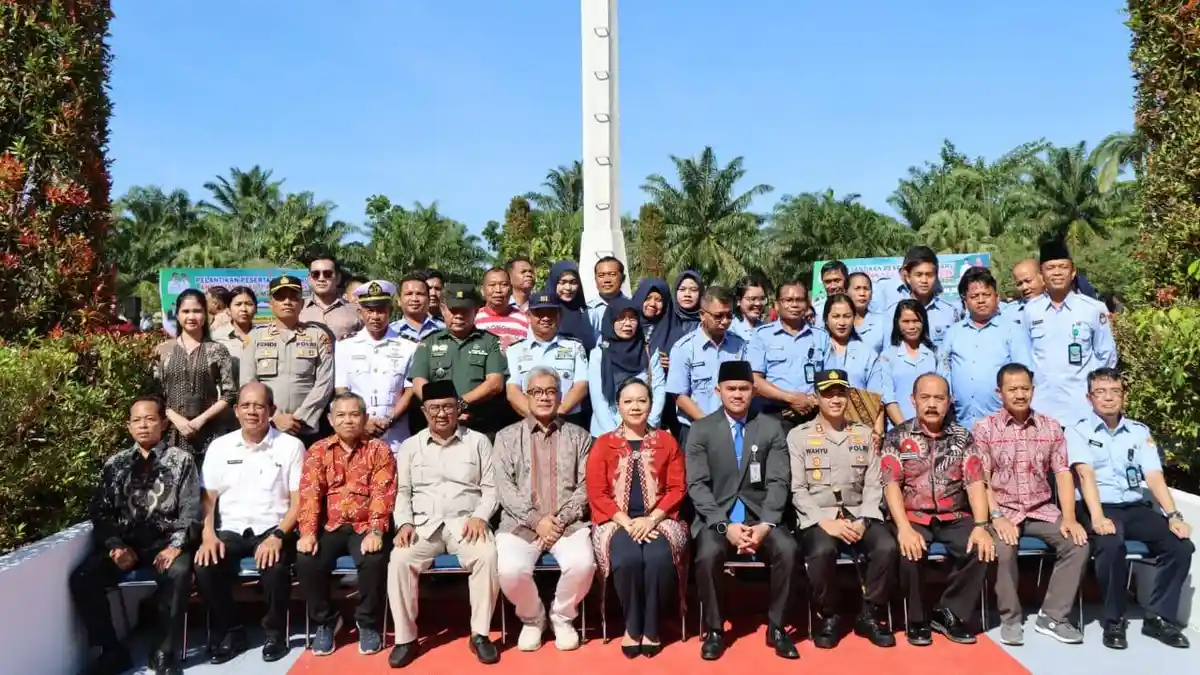 Kapolres Tapteng Dukung Pendidikan, Hadiri Pelantikan Siswa Baru SMA Matauli Pandan