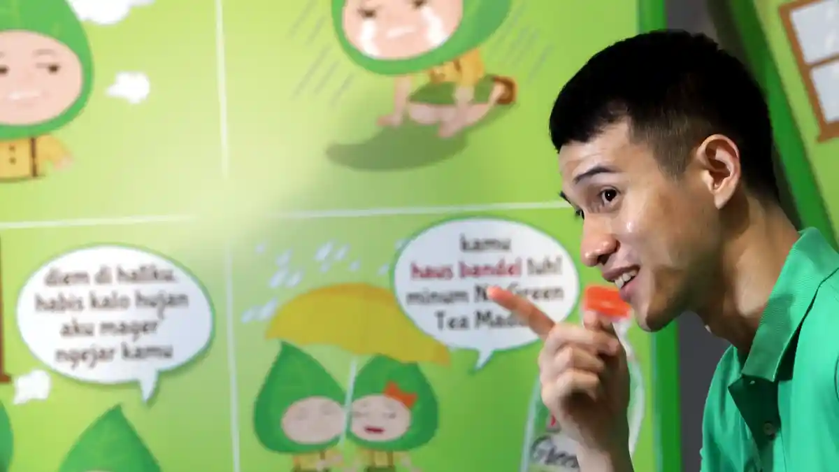 Junot Tidak Kesulitan Saat Beradegan Ciuman dengan Nabilah JKT48