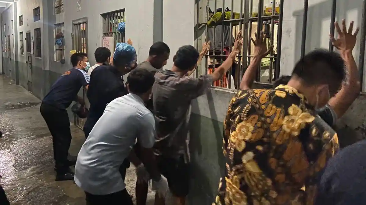 Nyatakan Perang Terhadap Halinar, Petugas Lapas Padangsidimpuan Kemenkumham Sumut Grebek Blok Hunian