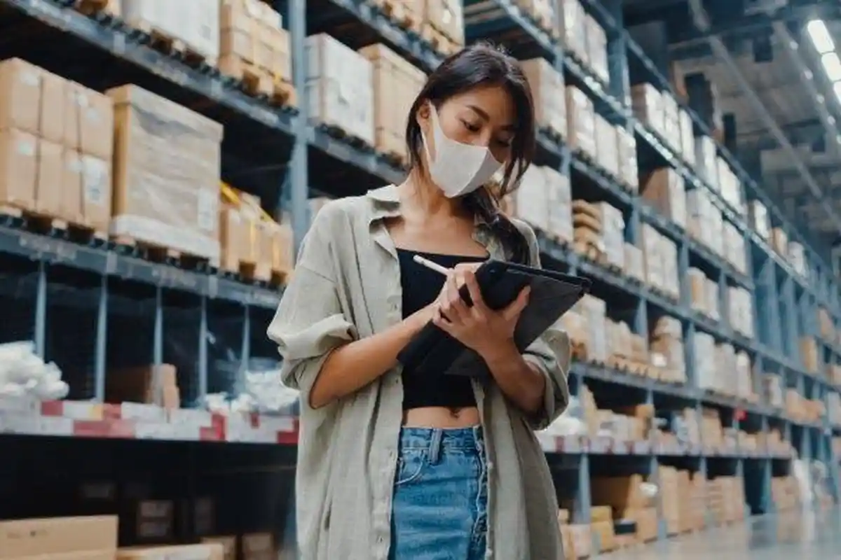 HATI-HATI! Ramalan ZODIAK GEMINI Hari Ini 26 Juni 2022: Hindari Buat Keputusan, Pertunangan Direstui