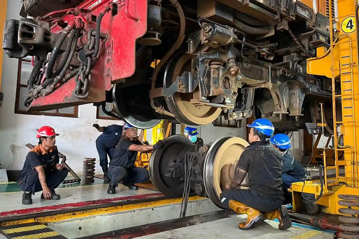 Mengintip Dapur KAI Purwokerto, Pastikan Armada Siap Tempur Hadapi Lonjakan Penumpang