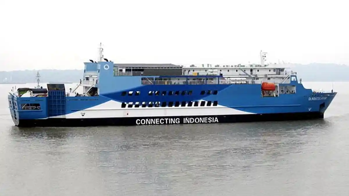 Jadwal Kapal dan Harga Tiket DLN Batu Layar Rute Surabaya ke Lombok Jumat 21 Juni 2024
