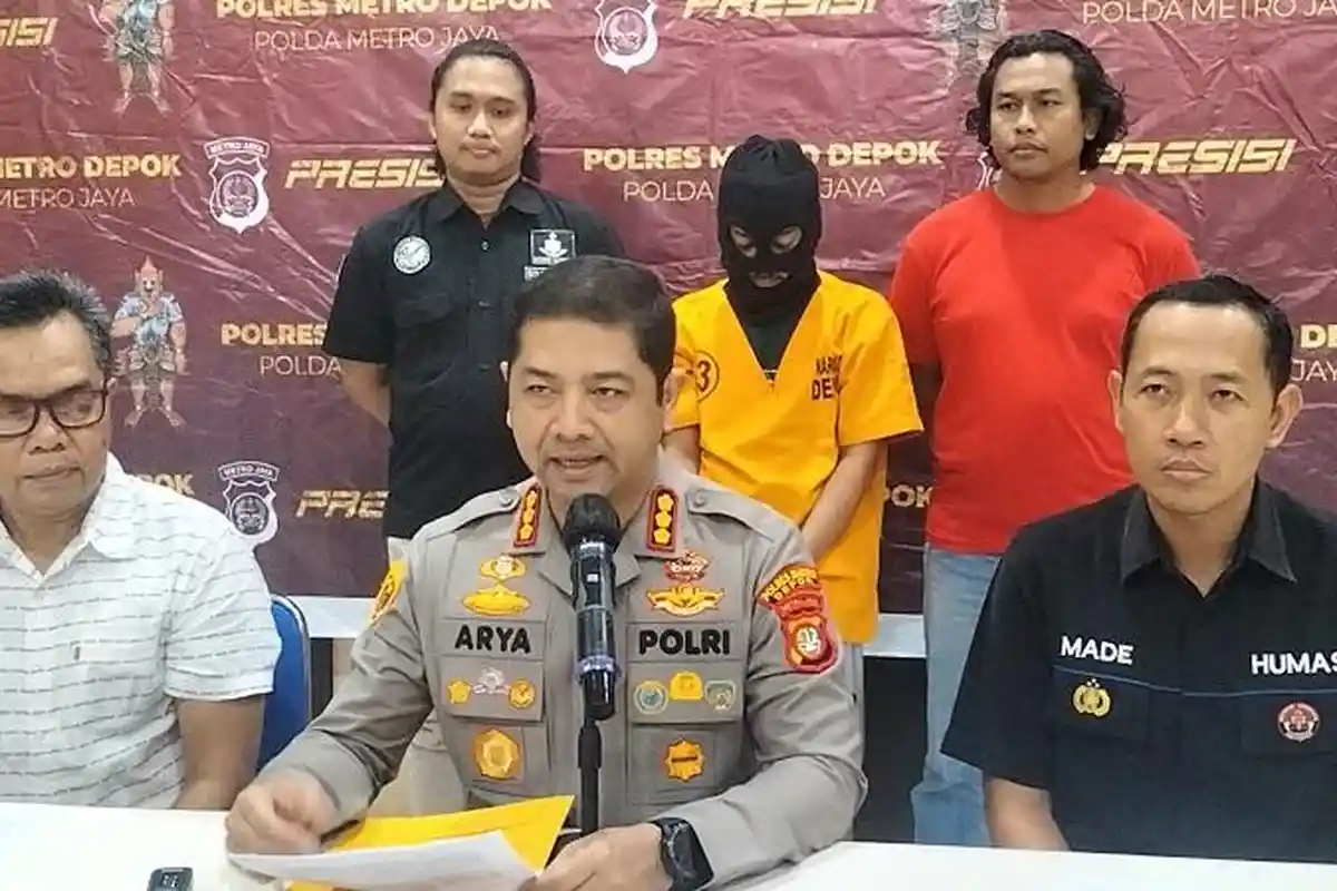 Pengedar Sekaligus Peracik Tembakau Sintetis di Cimanggis Depok Jual Barang Haramnya di Sosmed