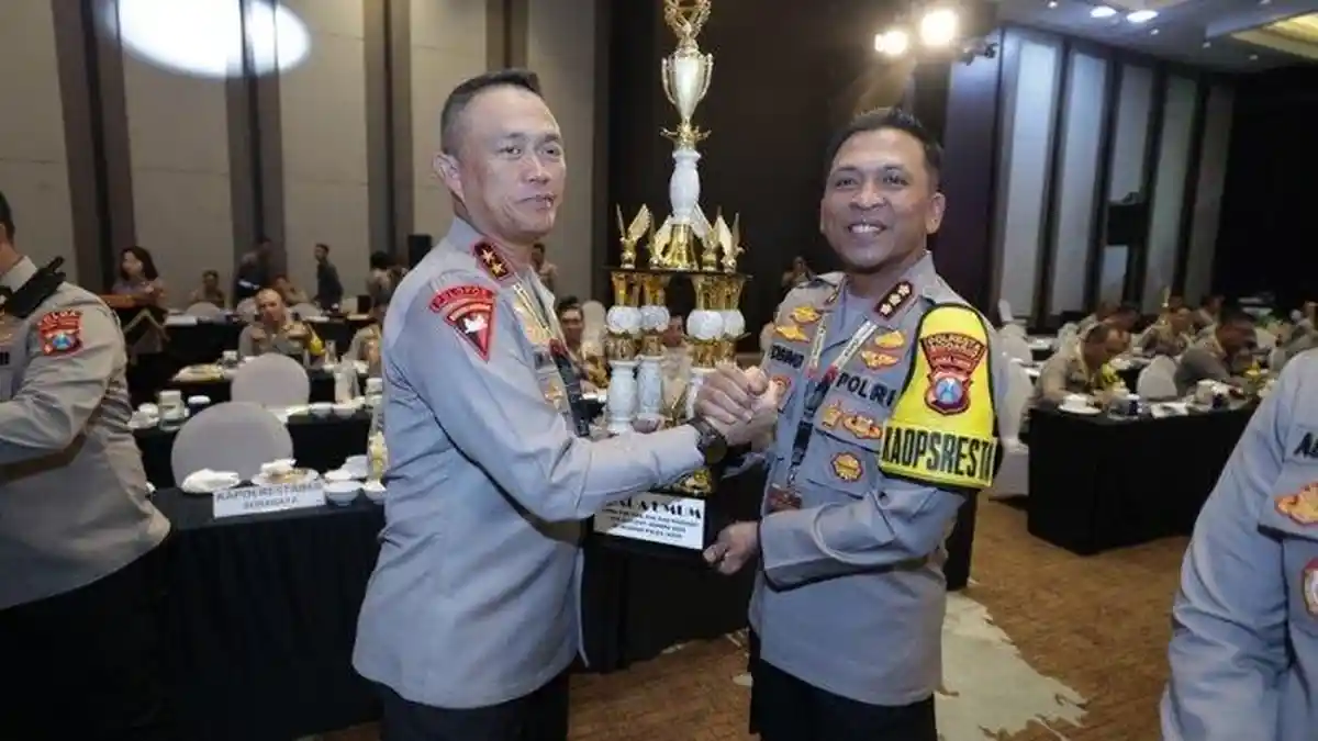 Kombes Pol. Christian Tobing, S.I.K., S.H., M.H., M.Si.